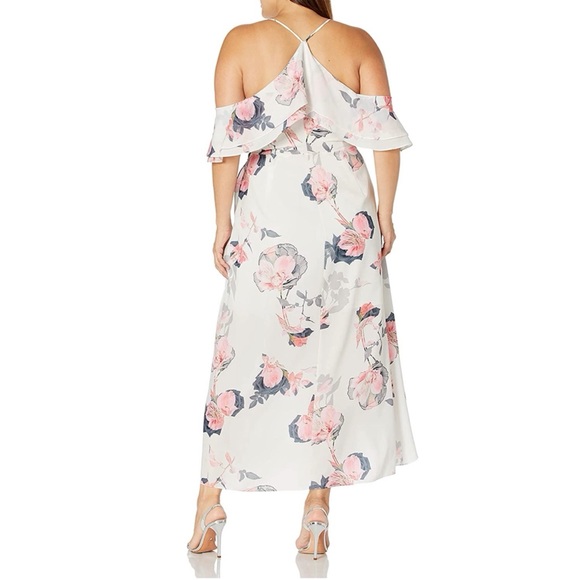 NWT City Chic White Floral Cold Shoulder Maxi Dress in Pink Lily Size 18 - Picture 4 of 10